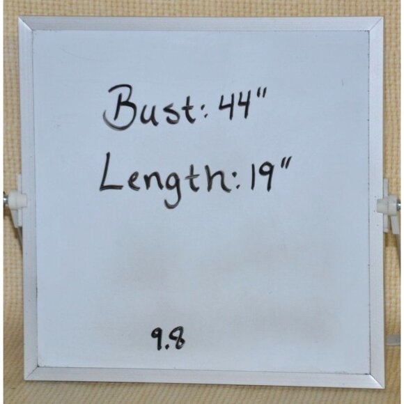 E&M Beige V-Neck Balloon Sleeve Button Up Crop Cardigan Sweater Size M Neutral - Picture 8 of 8